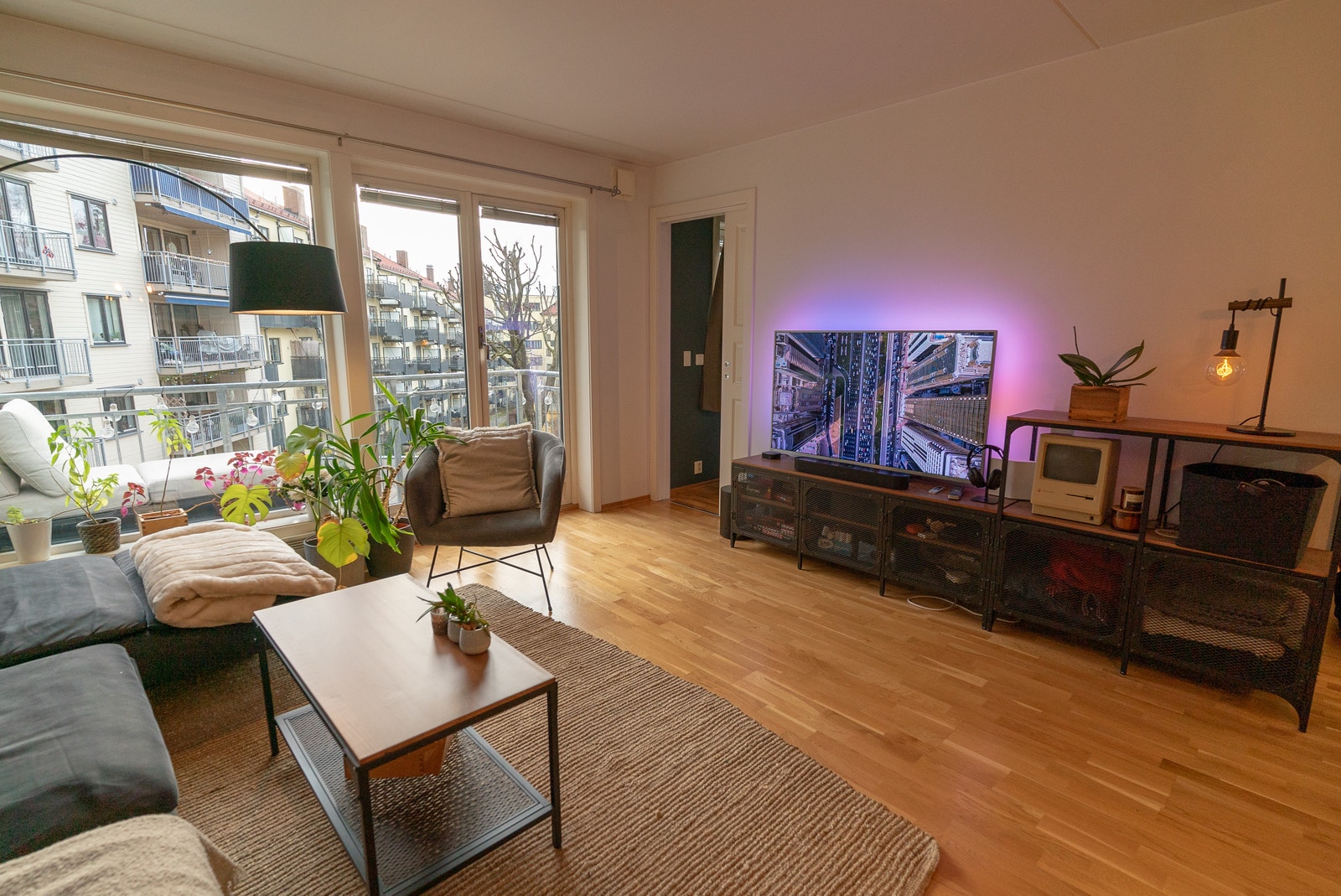 Stue, inngang til soverom Galleribilde