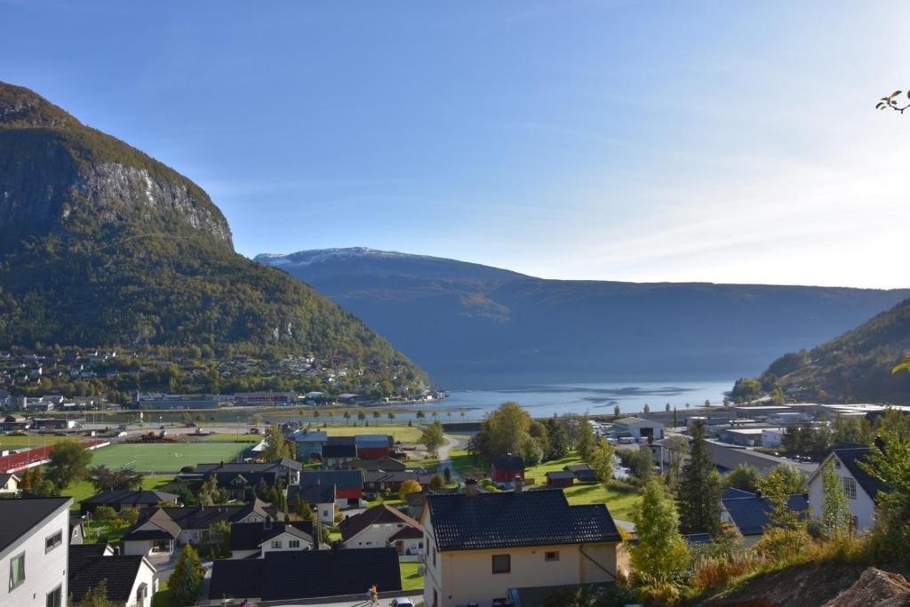 Utsikt fra første etasje. Galleribilde