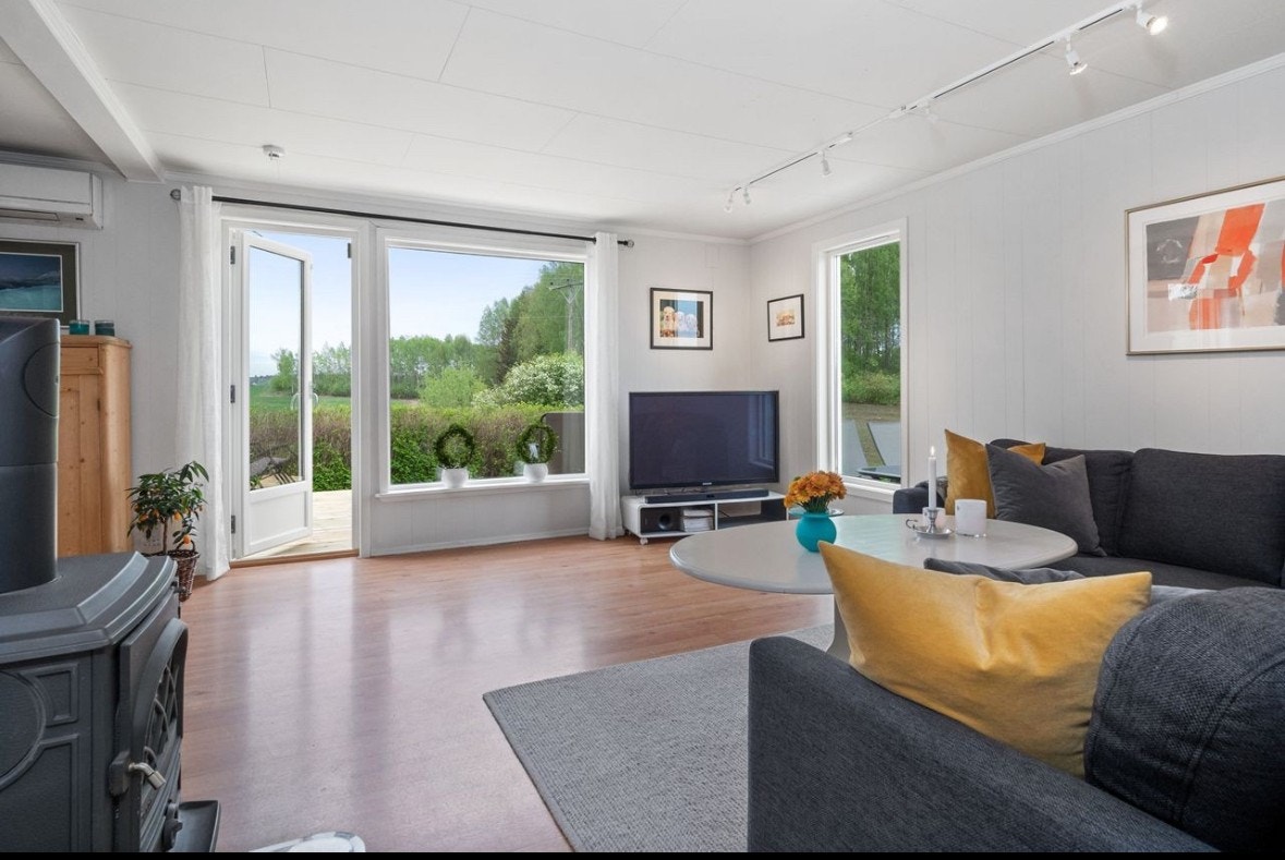 Stuen, Gammelt bilde Galleribilde