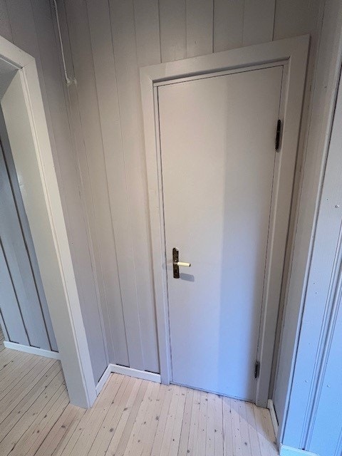 Dør loftstue Galleribilde