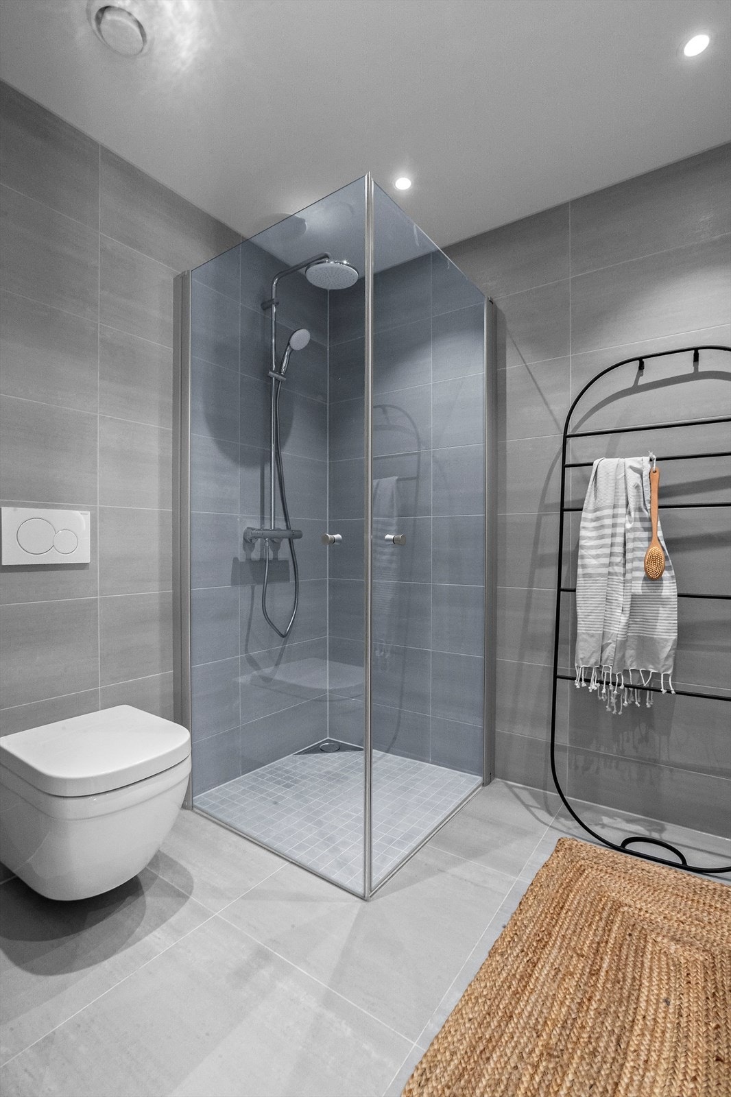 Eksempelbilde bad - levert i lik boligtype (avvik kan forekomme) Galleribilde