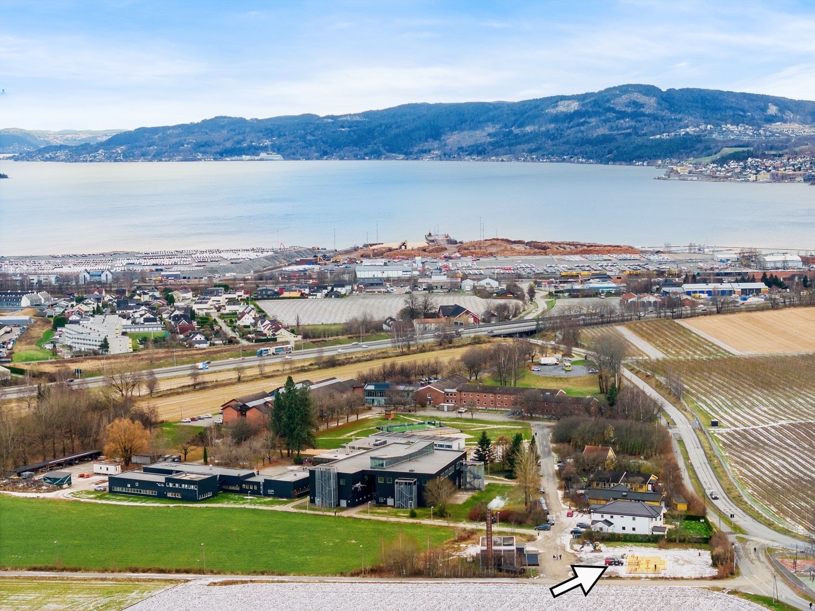 912hoydefoto.jpg Galleribilde