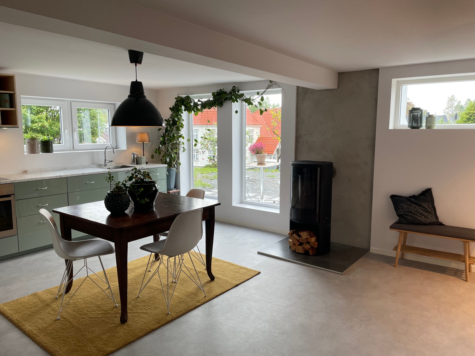 Store lyse vinduer Galleribilde