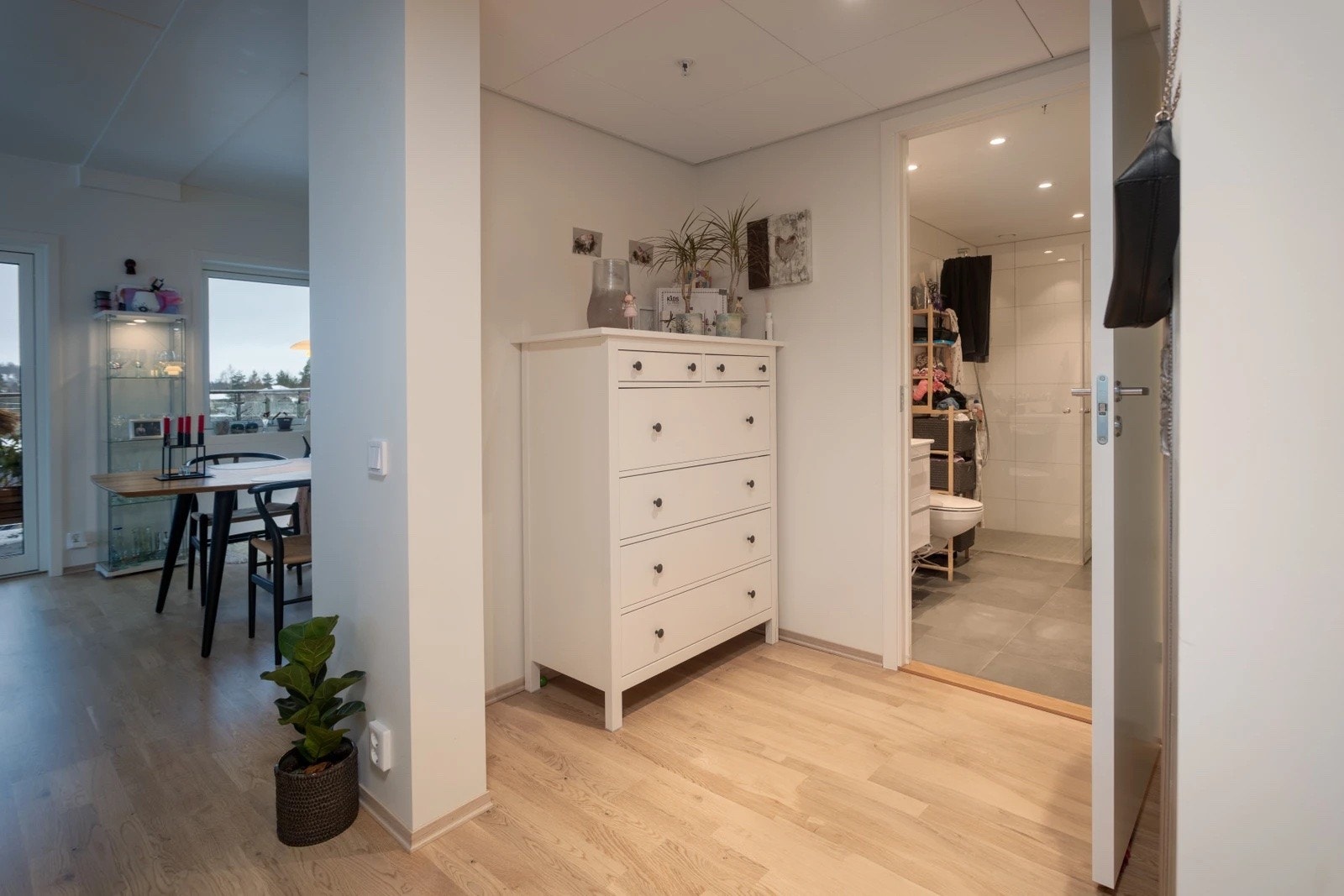 Her er det også god plass til en eventuell garderobe. Galleribilde