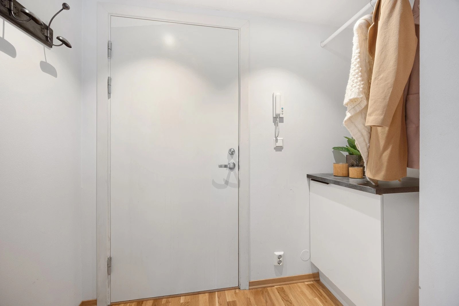 Entré. Galleribilde