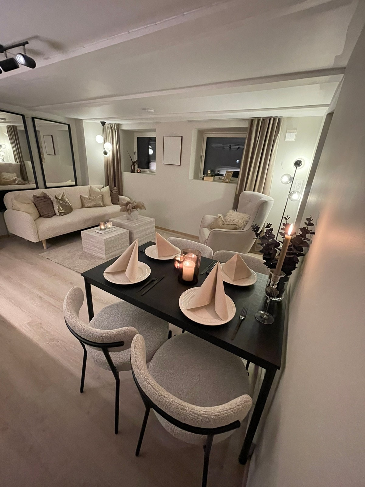 Lun atmosfære! Galleribilde