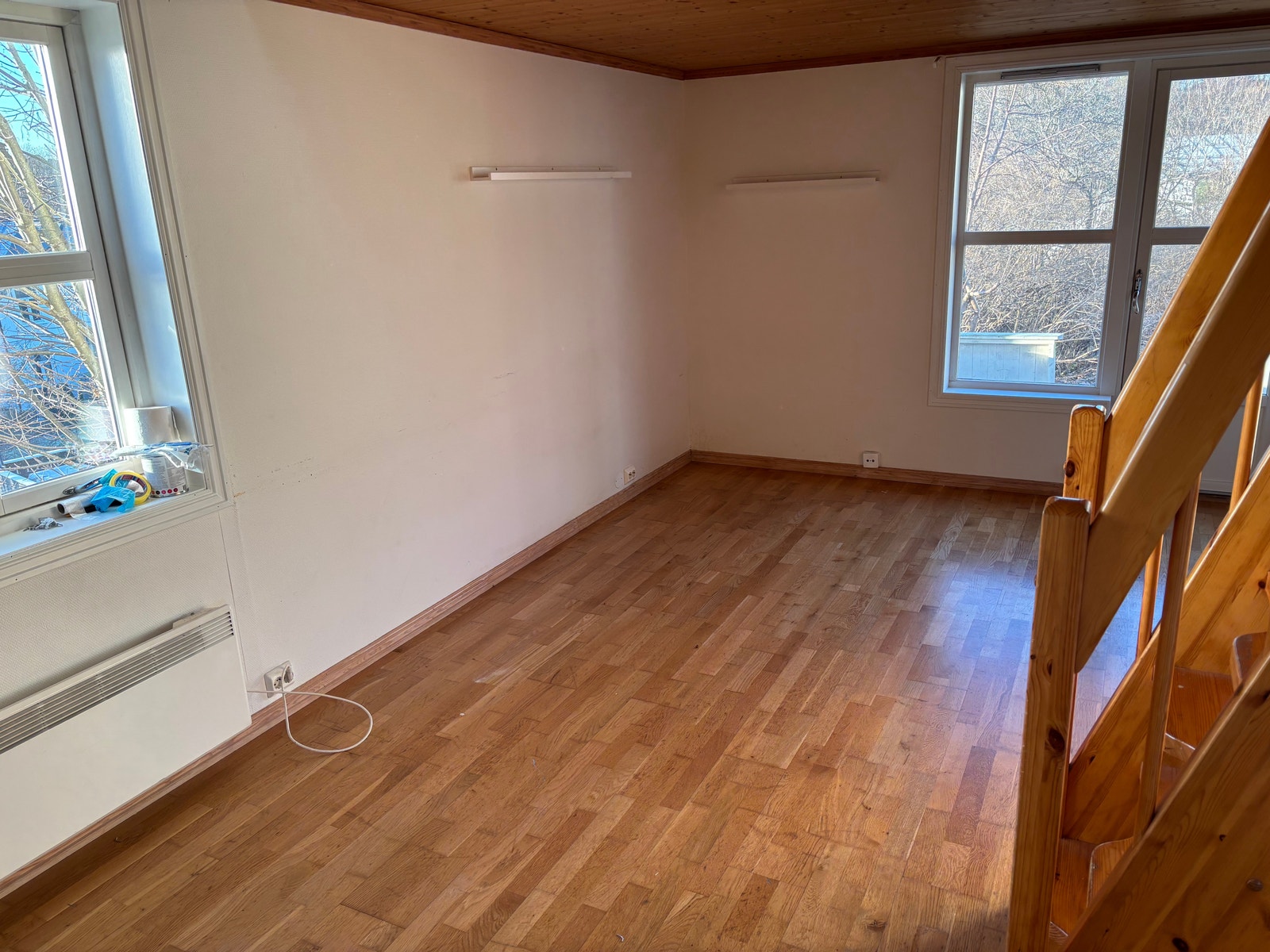 Viser stuen. Galleribilde