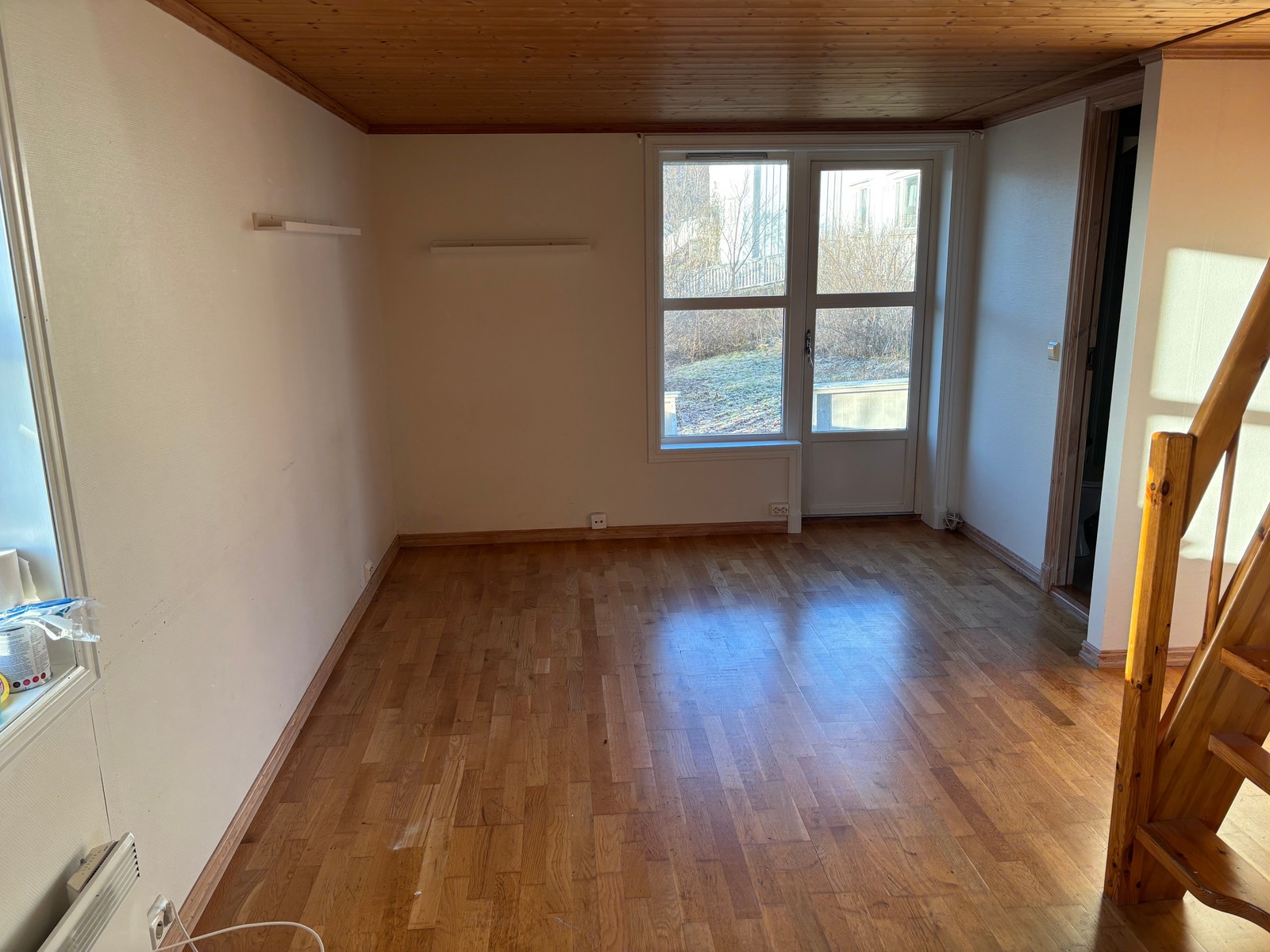 Viser stuen. Galleribilde