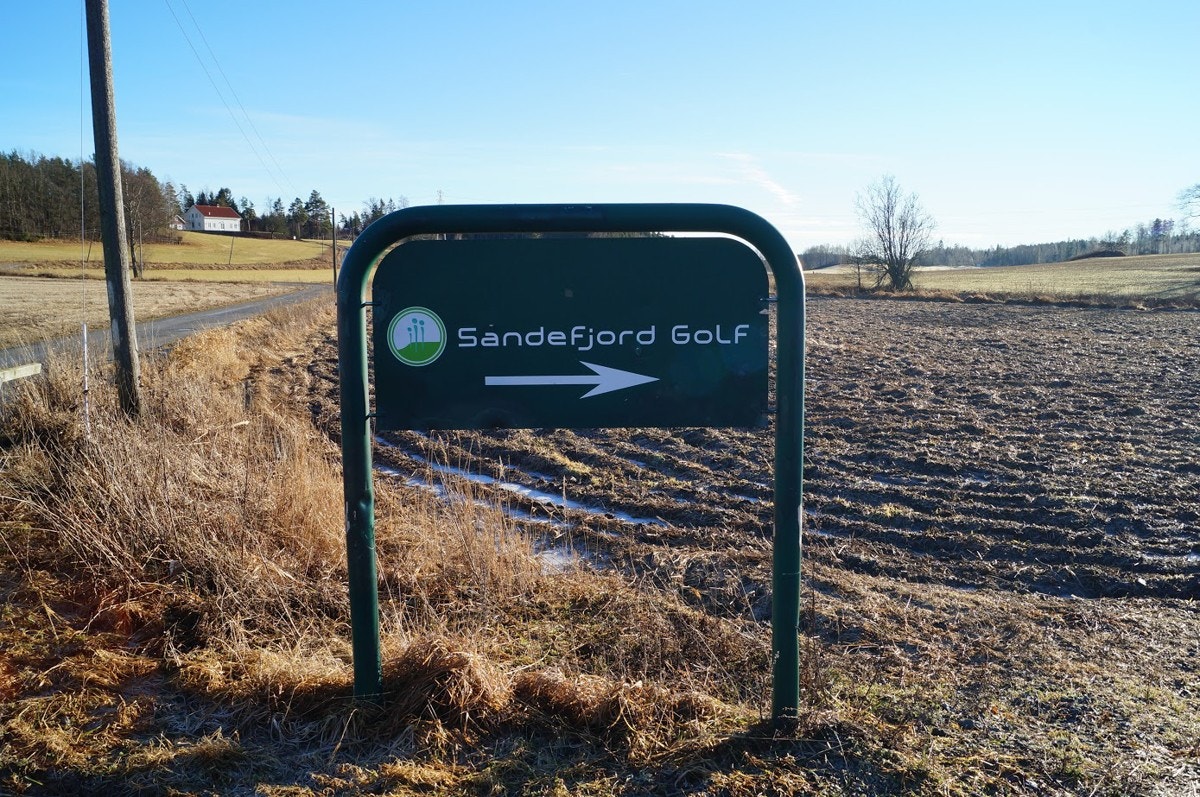 Sandefjord Golf ligger ikke langt unna eiendommen. Sandefjord Golf tilbyr en flott og utfordrene bane. Galleribilde