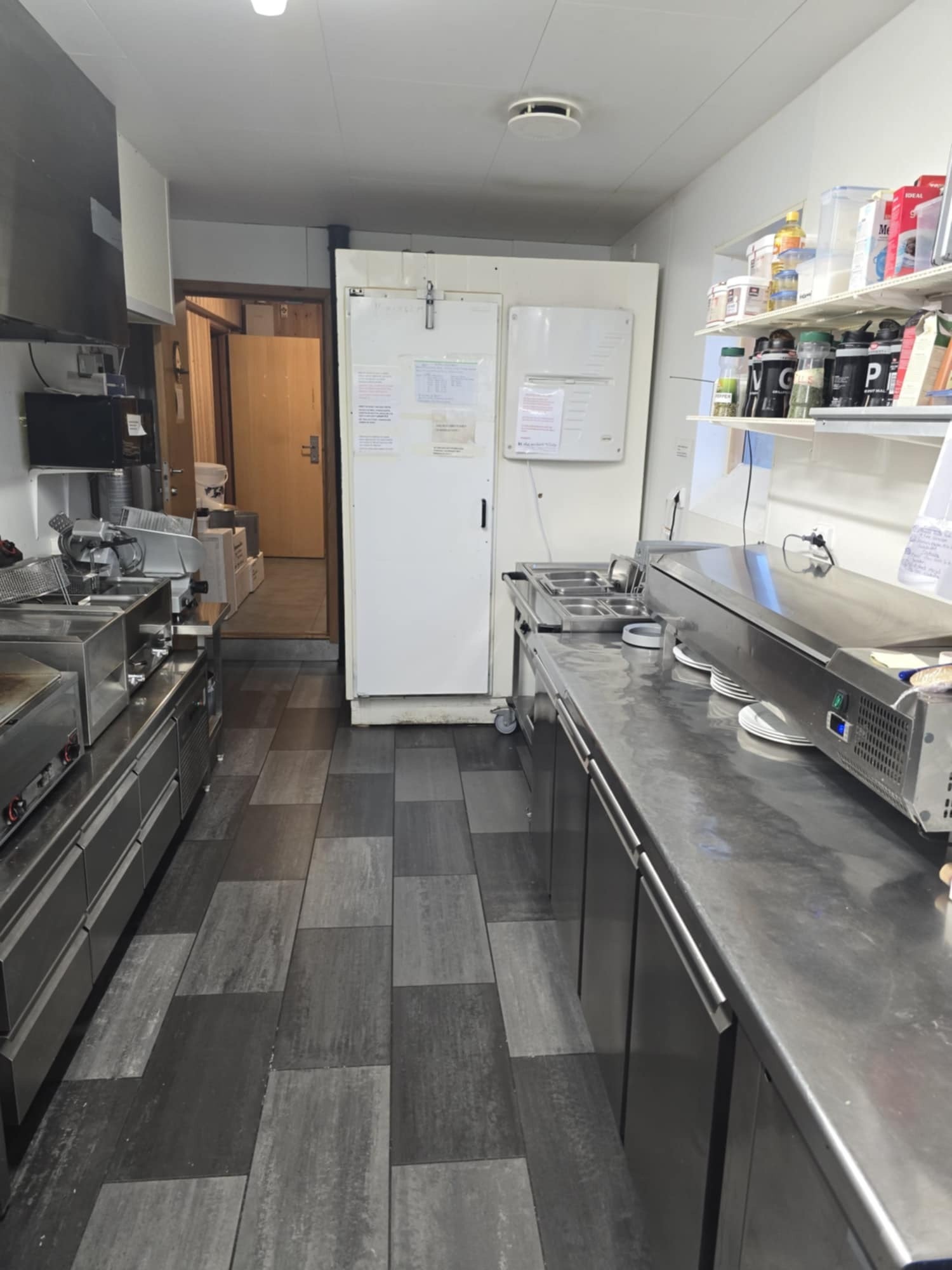 kjøkken kjølerom 1 etg Galleribilde