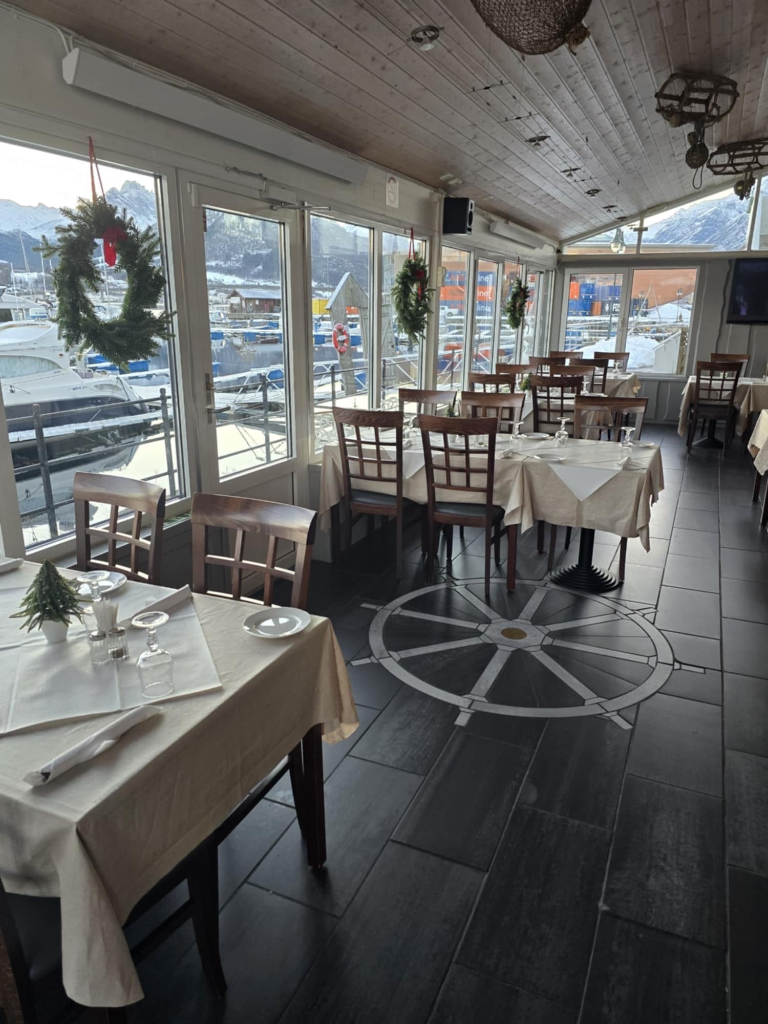 servering 1 etg Galleribilde