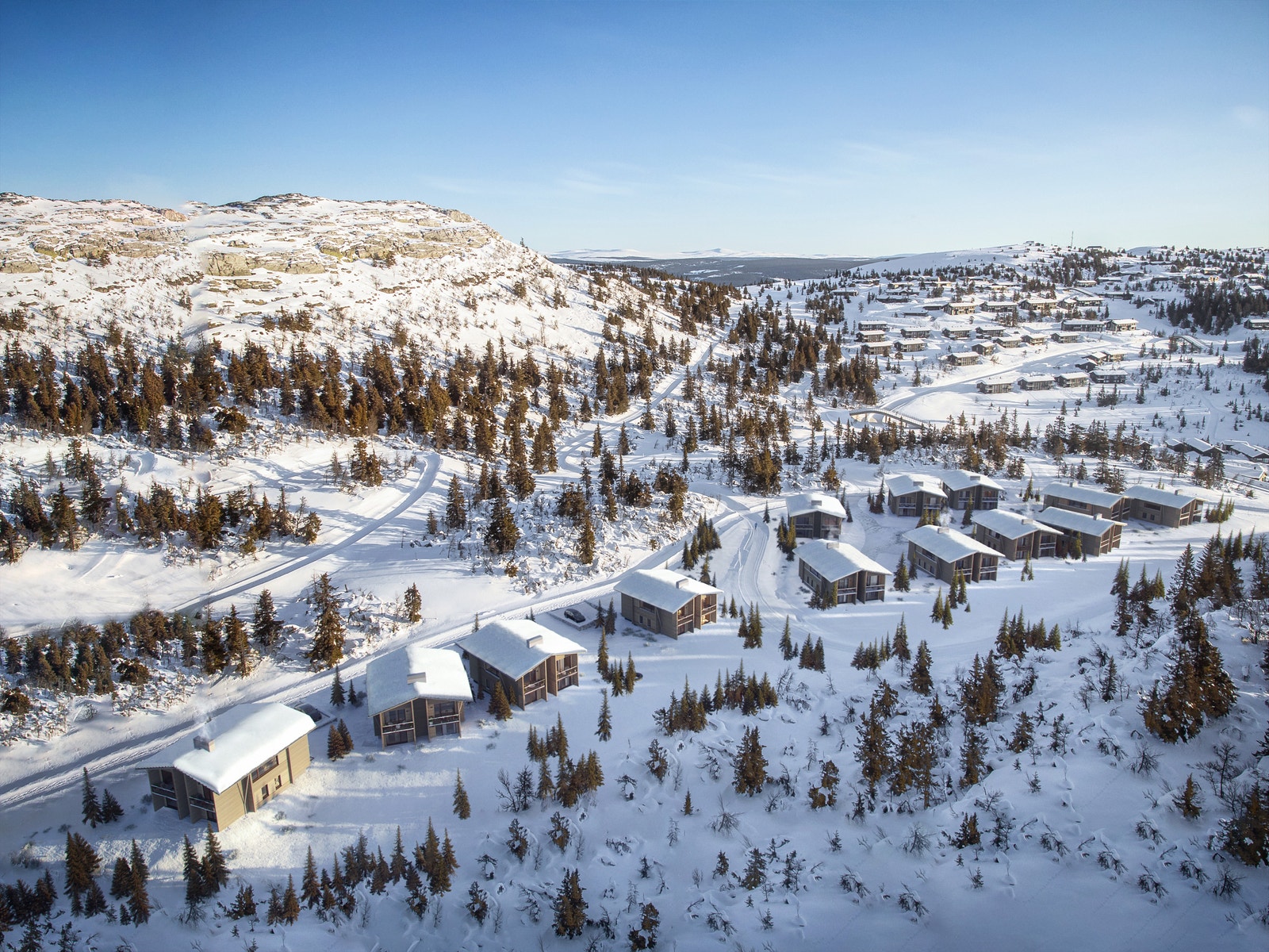 Kvitfjell alpinanlegg er skientusiastenes vinterparadis og rett utenfor Vinterro venter 600 kilometer med langrennsspor i høyfjellsterreng. Galleribilde