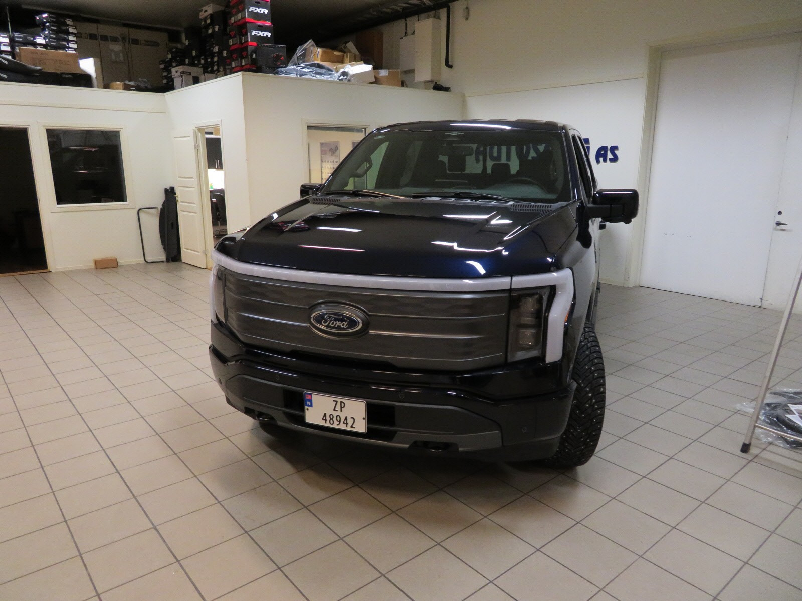 Ford F-serie Lariat Launch Edition 98 kWh AWD 2