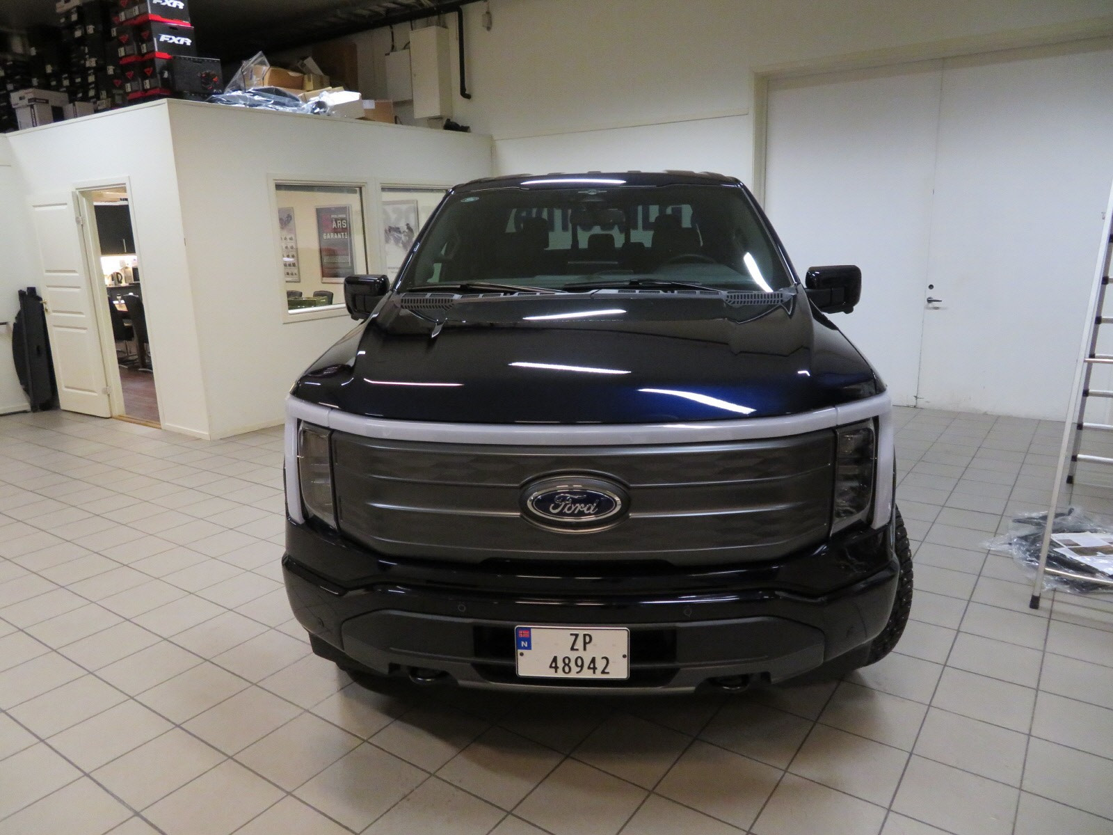 Ford F-serie Lariat Launch Edition 98 kWh AWD 3
