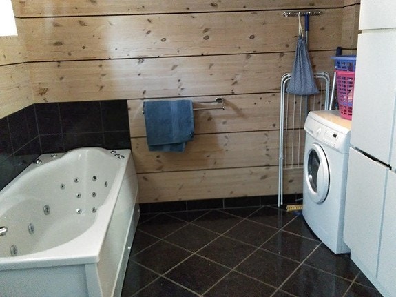 Romslig bad Galleribilde