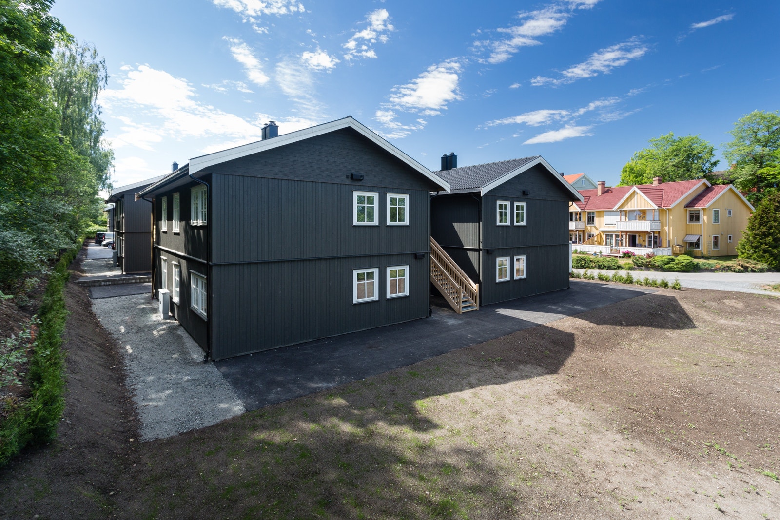 Trapp opp til 2.etg Galleribilde