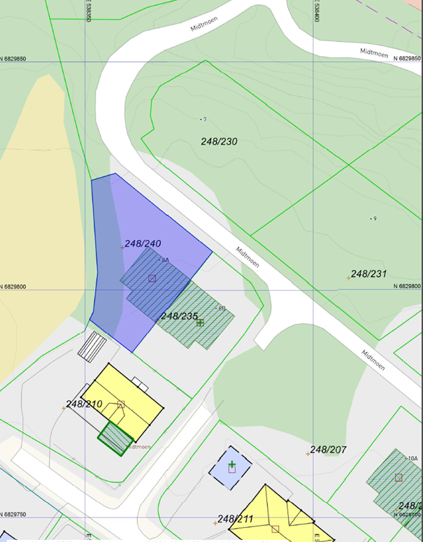 Midtmoen 8 A har en romslig hjørnetomt Galleribilde