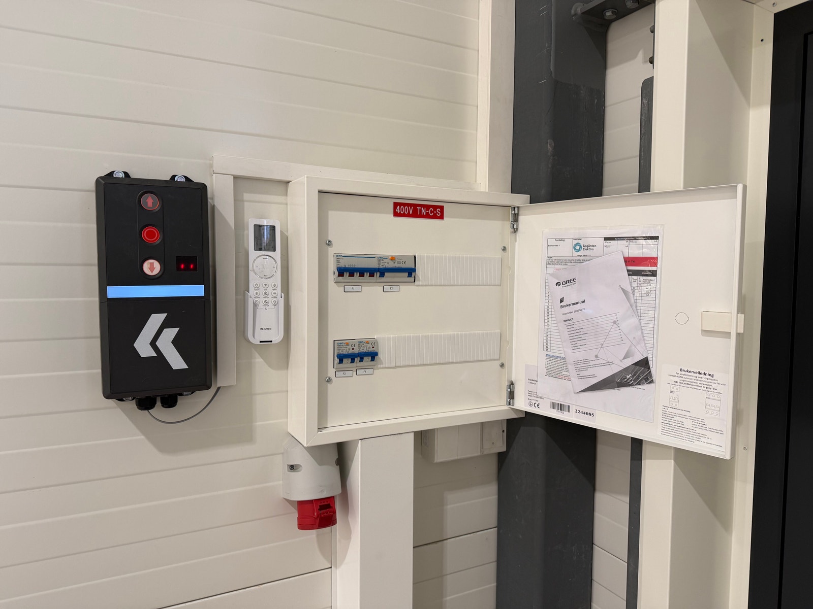 Seksjonens strømpunkt. Strøm på egen måler. Galleribilde