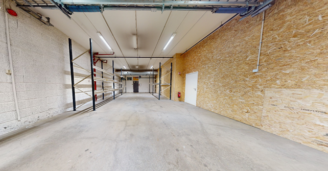 Fra port mot bakdør Galleribilde