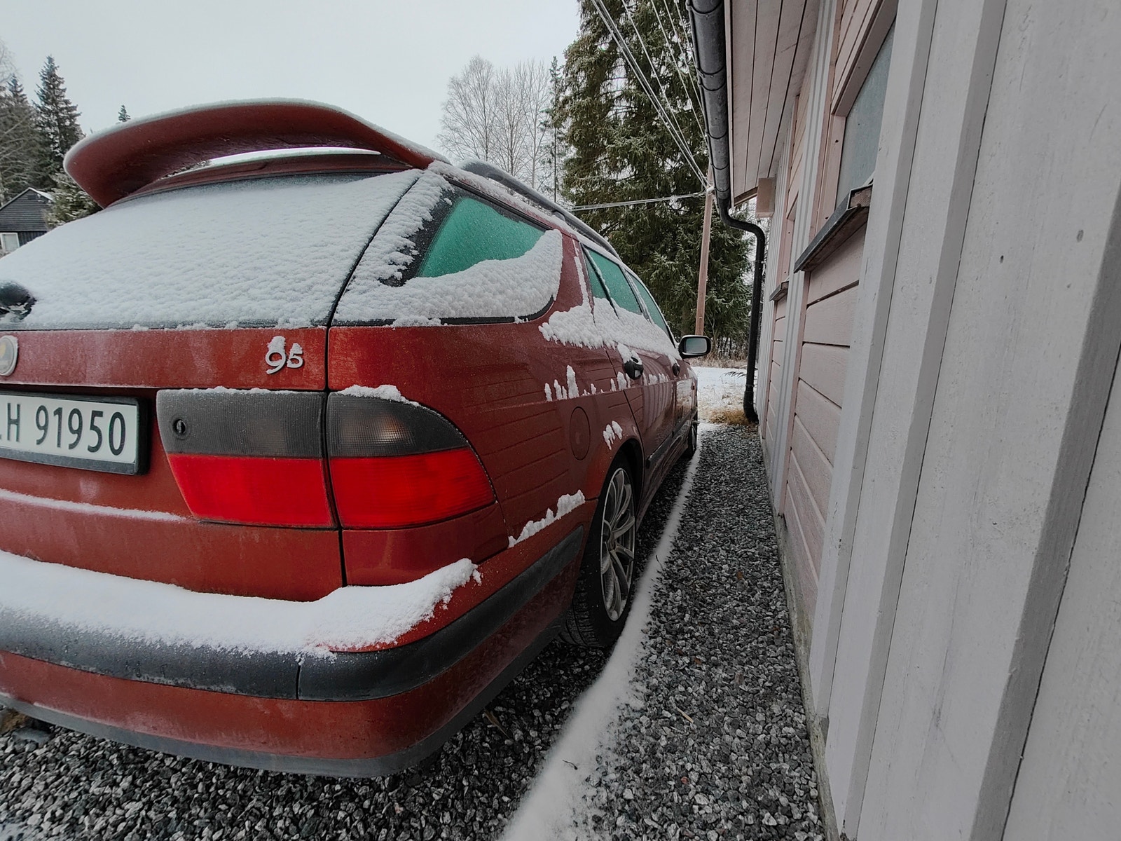 Bruktbil til salgs: Saab 9-5 - 2000 - Rød - 150 hk - Stasjonsvogn | FINN.no