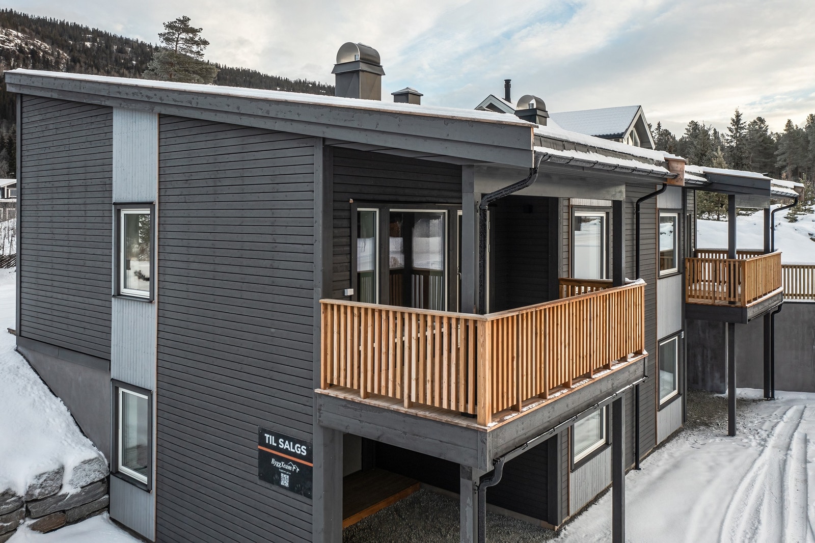 Lune og romslige balkonger. Galleribilde