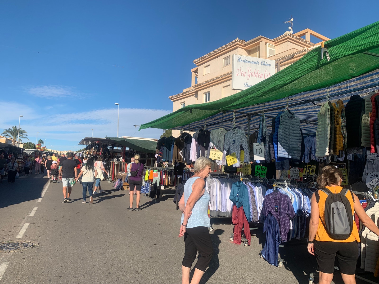 Lørdagsmarkedet 5min unna huset Galleribilde