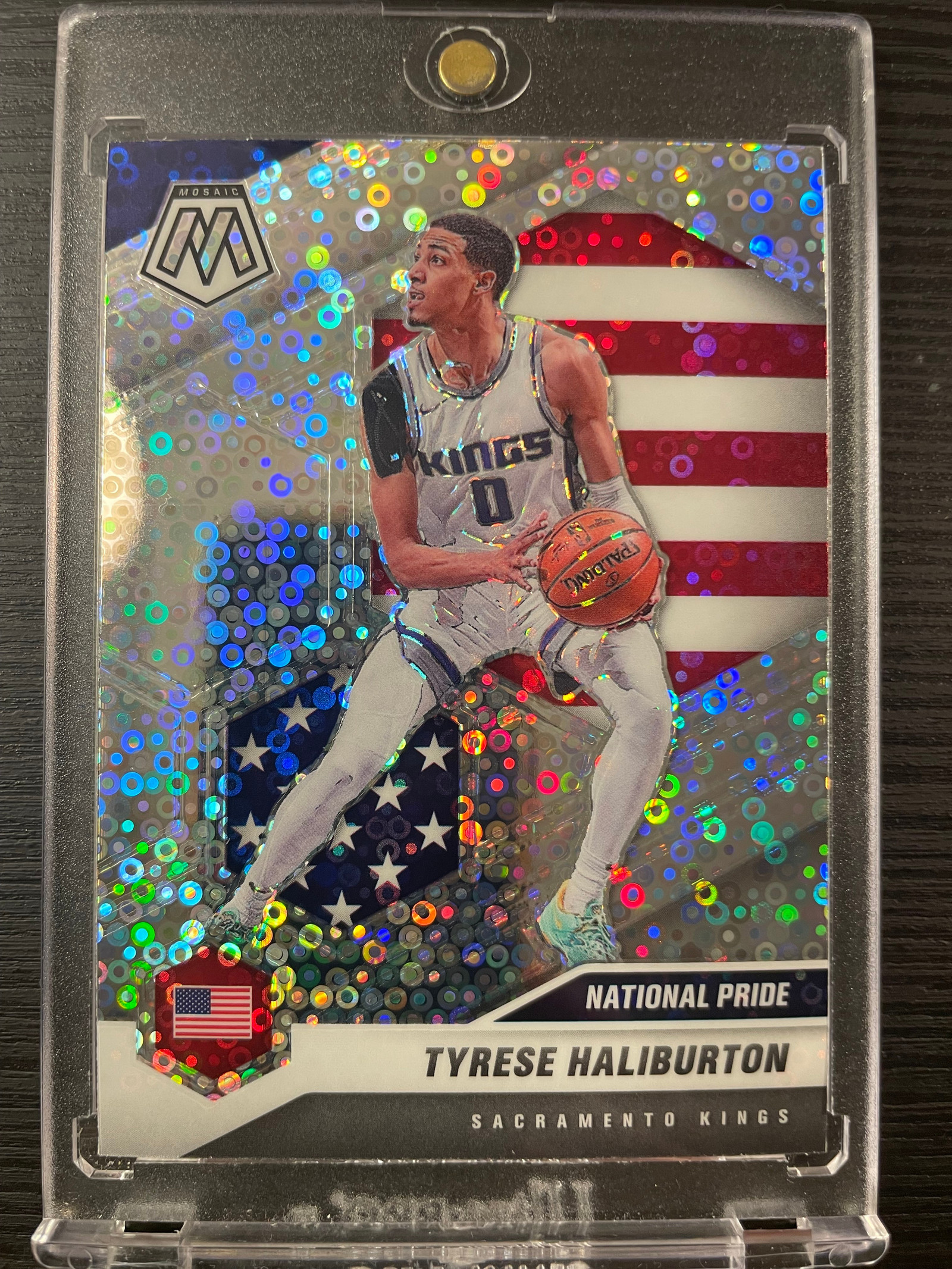 2021-22 Select Tyrese Haliburton Courtside Red Disco shops Prizm #22/49 Kings