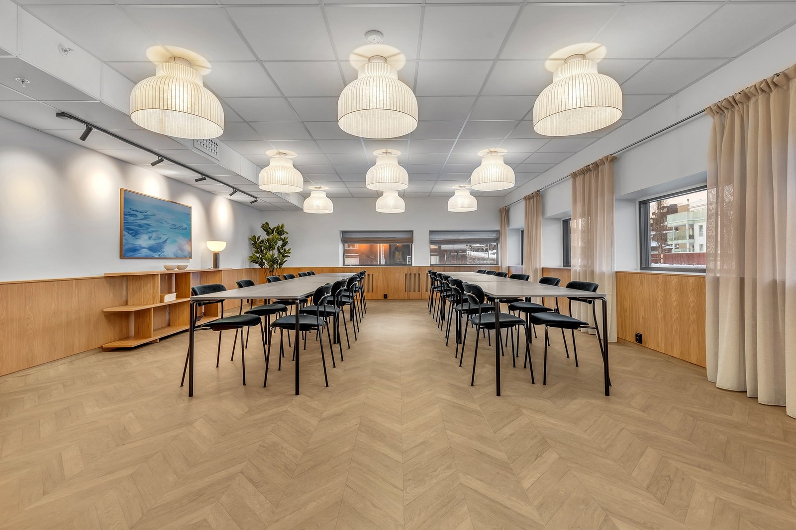 SELSKAPSLOKALE Galleribilde