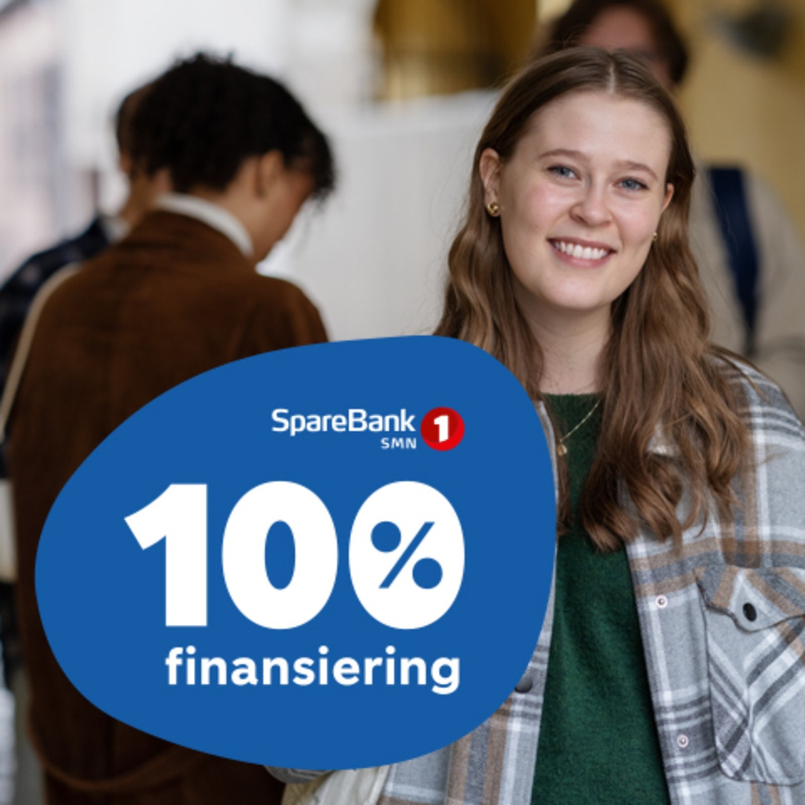 For mange kan det være utfordrende å klare bankenes krav til 15 % egenkapital. EiendomsMegler 1 og SpareBank 1 SMN har derfor laget en løsning for å hjelpe deg som kjøper av nybygg slik du kan låne hele kjøpesummen. Les mer på https://lysangen.no/100-f... Galleribilde