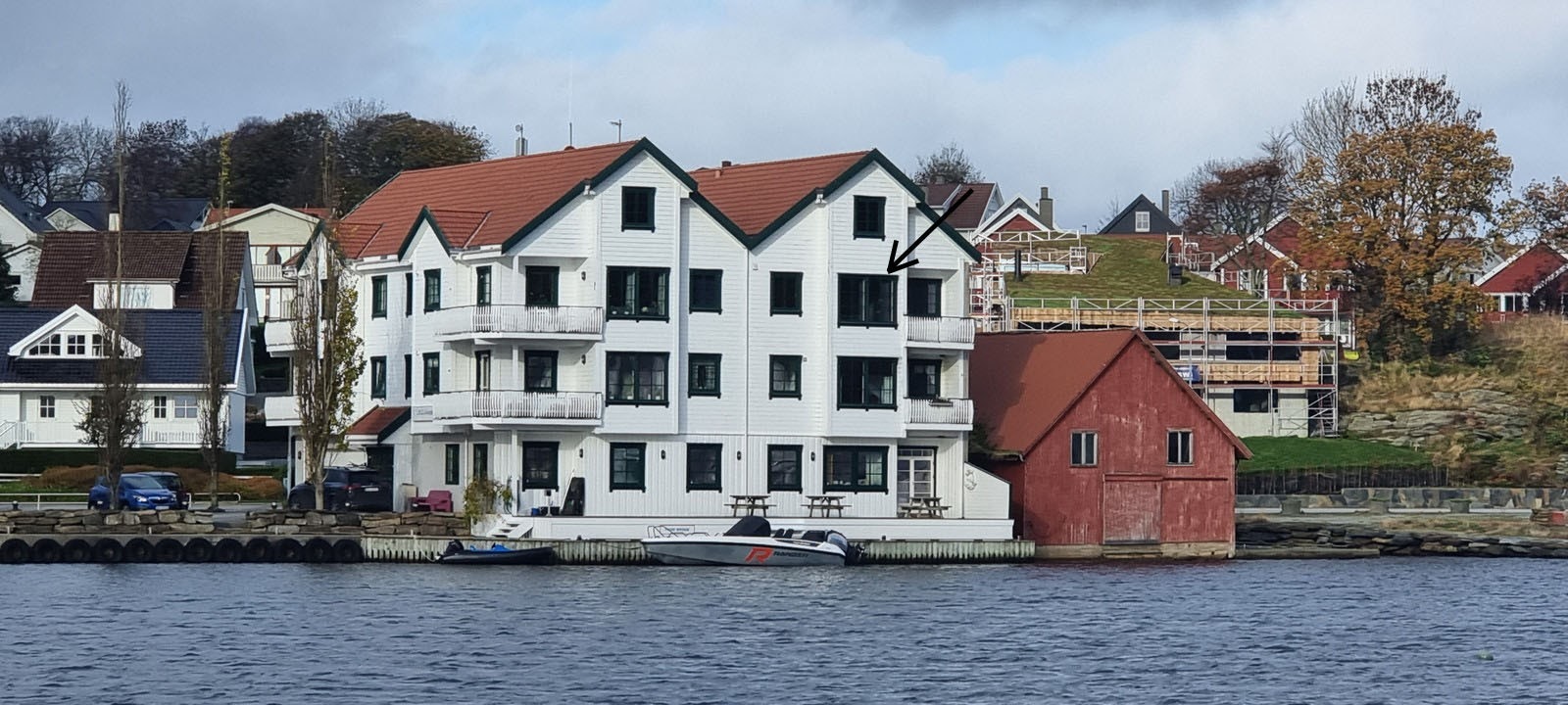 Leilighet markert med pil Galleribilde
