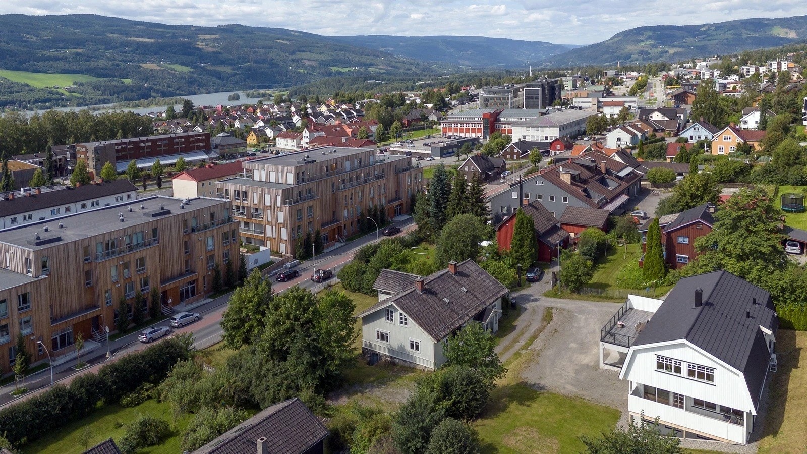 Gangavstand til sentrum, matbutikk og treningssenter. Galleribilde