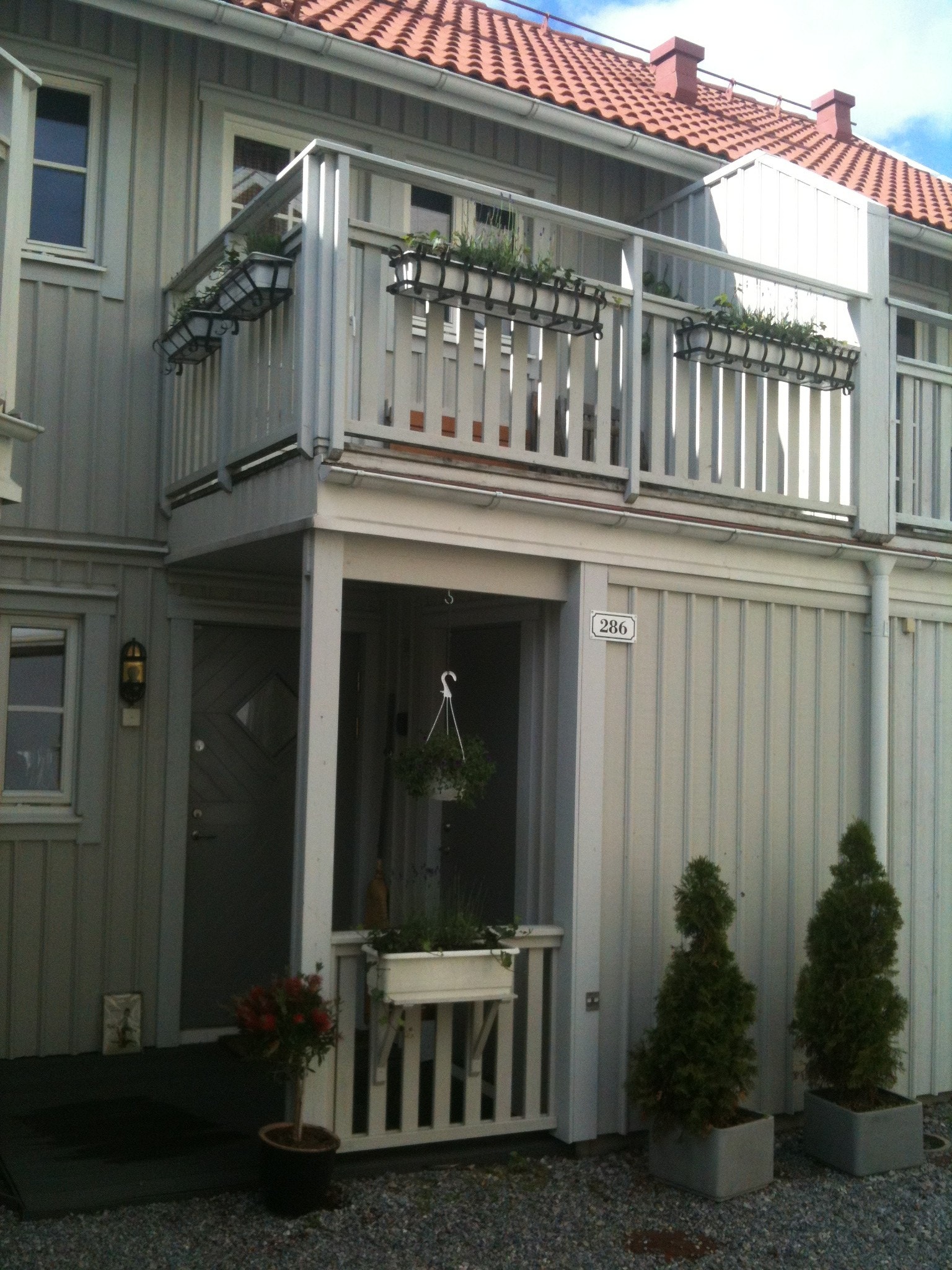 Inngangsparti med bod Galleribilde