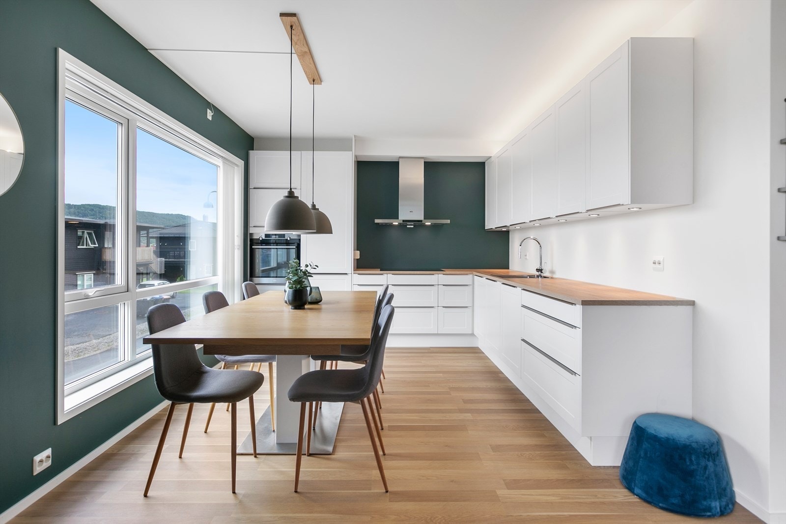 Bildene er fra tidligere 4 mannsboliger boliger vi har levert. Galleribilde