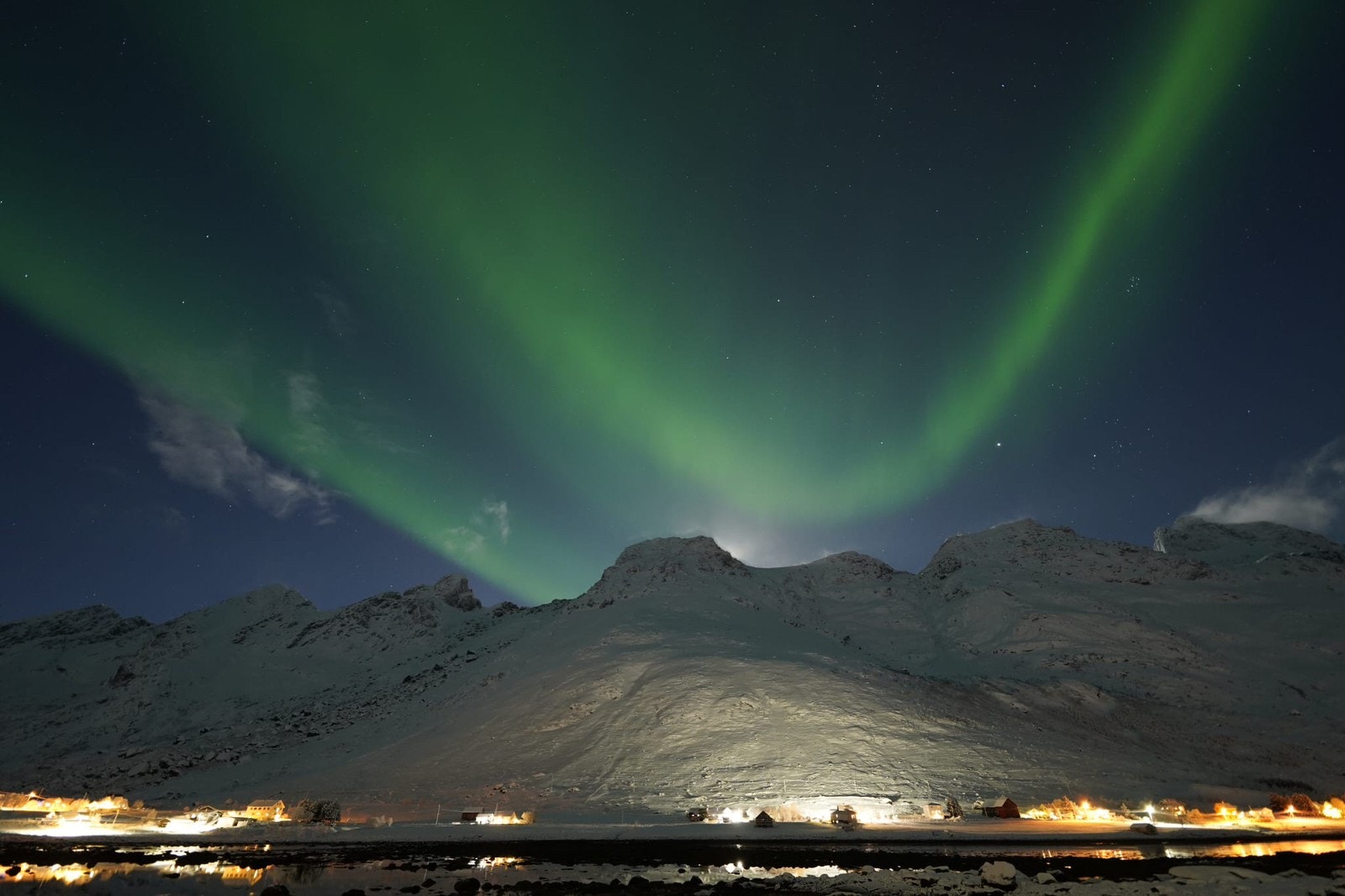Nordlys sett fra huset Galleribilde