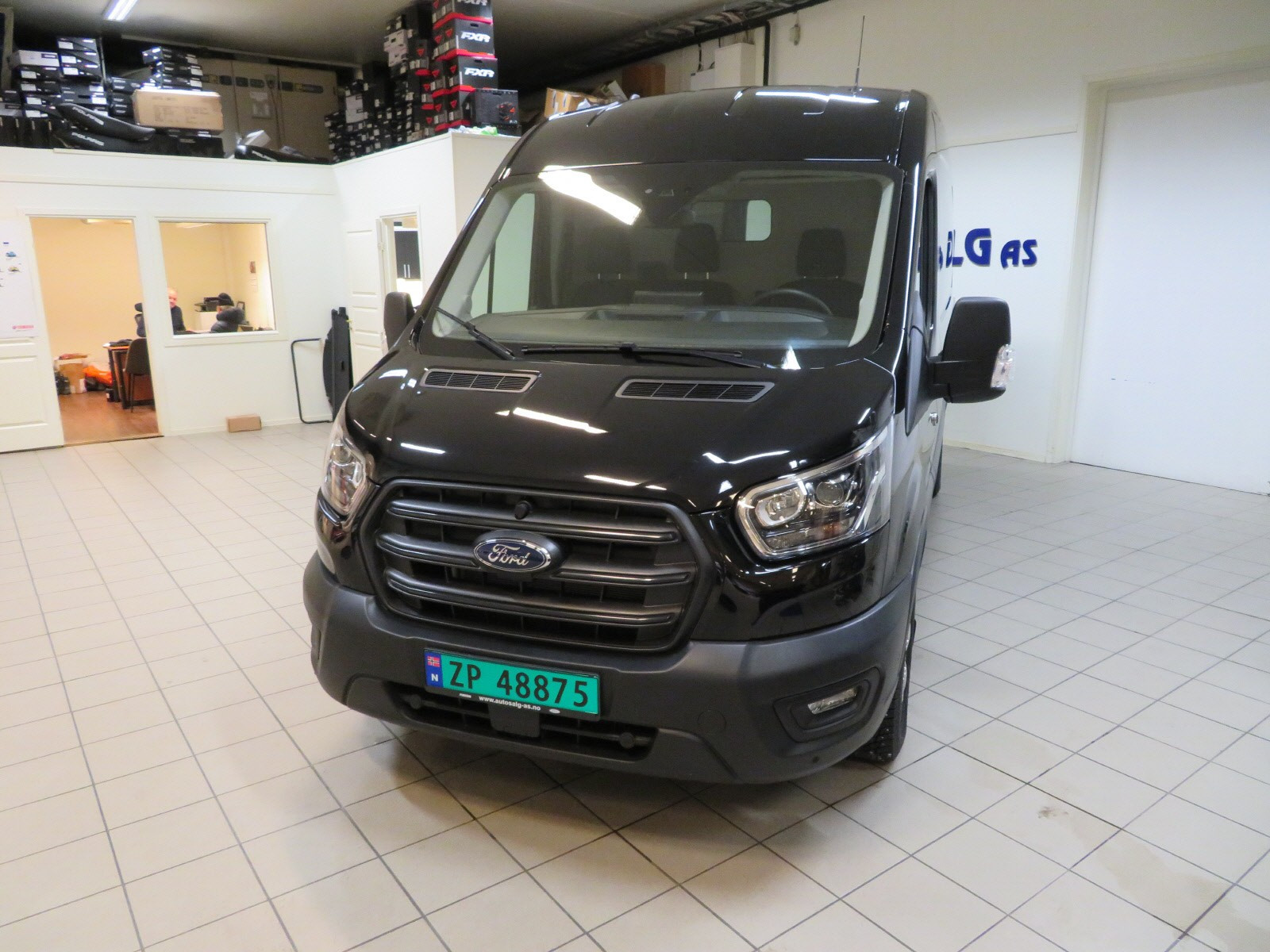 Ford Transit 350 2,0 TDCi 170hk L2H2 Trend 2