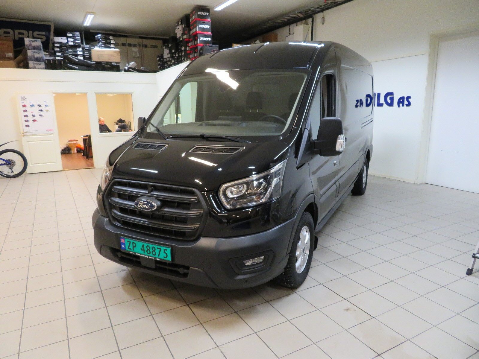 Ford Transit 350 2,0 TDCi 170hk L2H2 Trend