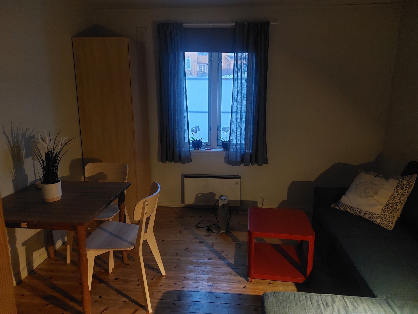 Oppholdsrom/sov Galleribilde