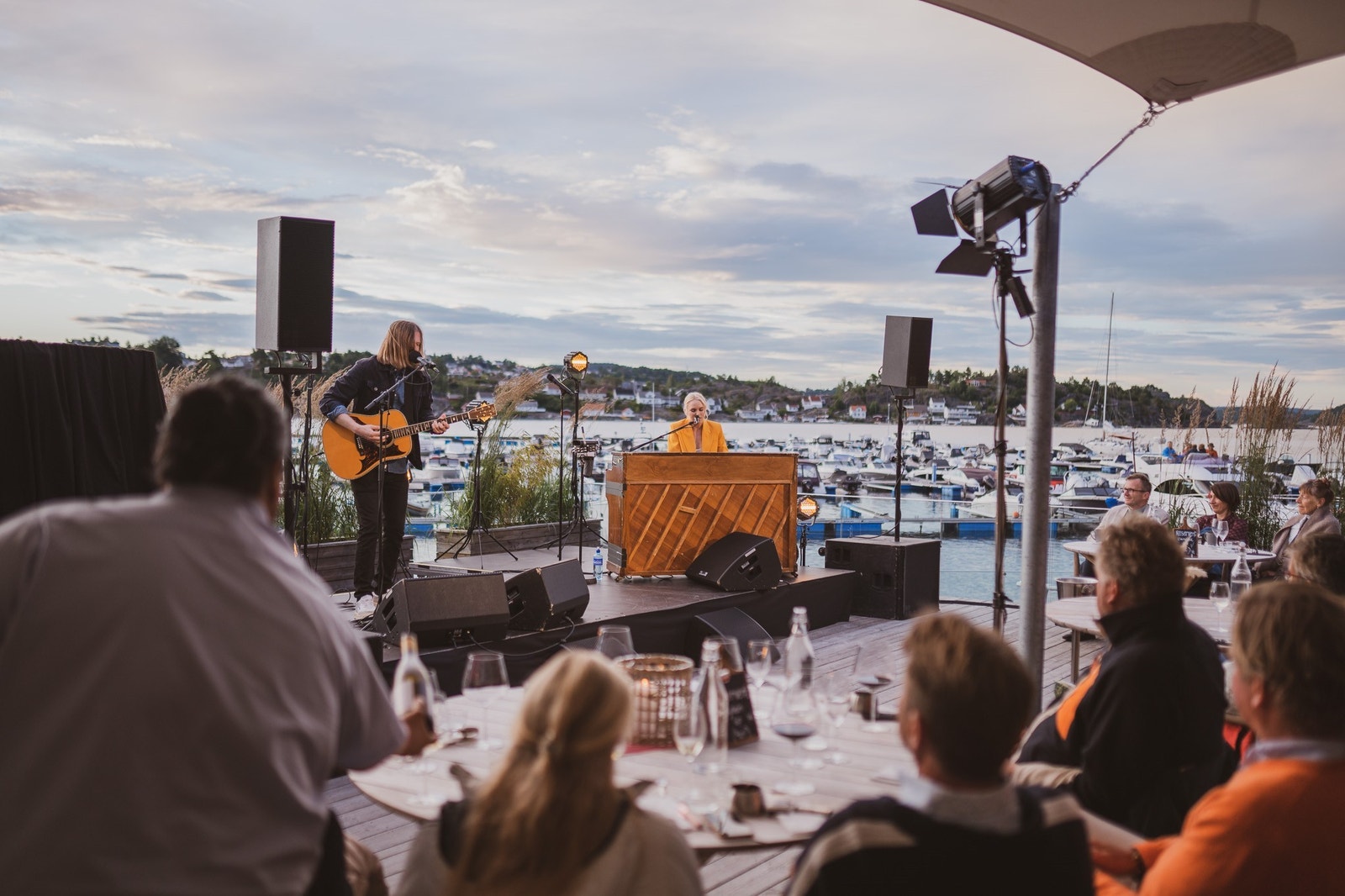 Gjennom sommerhalvåret arrangeres det en rekke konserter på Beach Cluben Galleribilde
