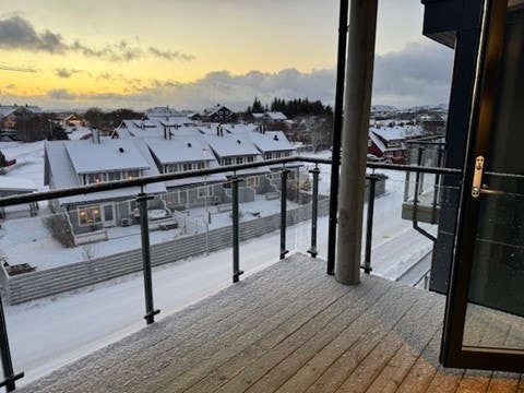 Utsikt mot sør fra leilighet 301 Galleribilde