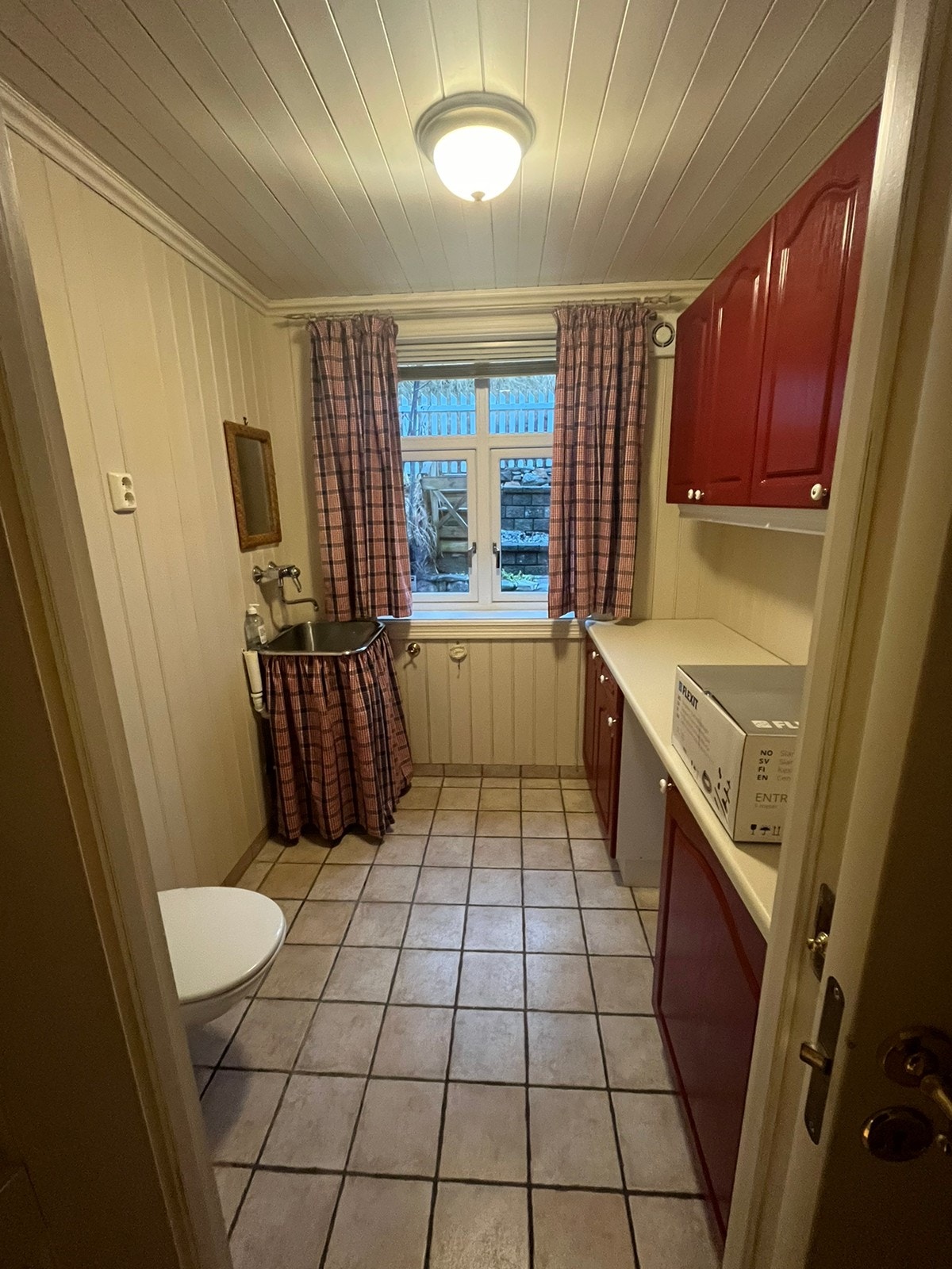 Vaskerom Galleribilde