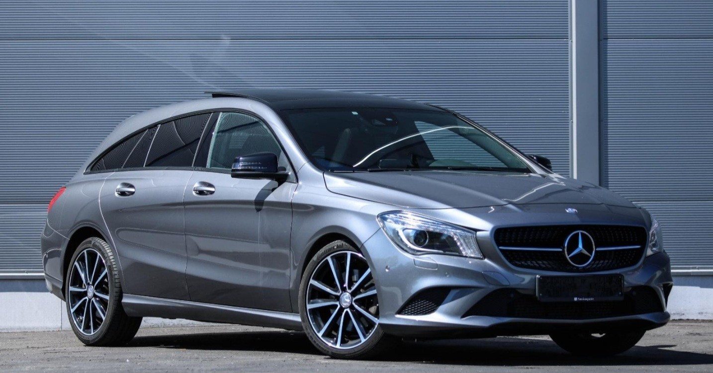 Mercedes-Benz CLA CLA 250 2.0-211 4MATIC