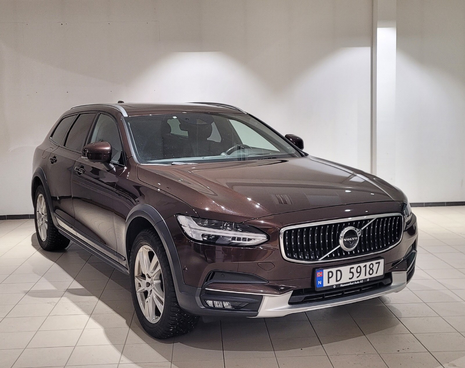 Volvo V90 Cross Country D4 190hk Plus AWD aut