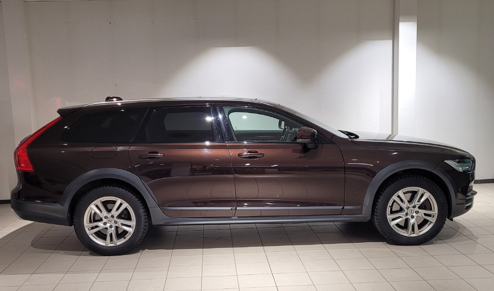 Volvo V90 Cross Country D4 190hk Plus AWD aut 2