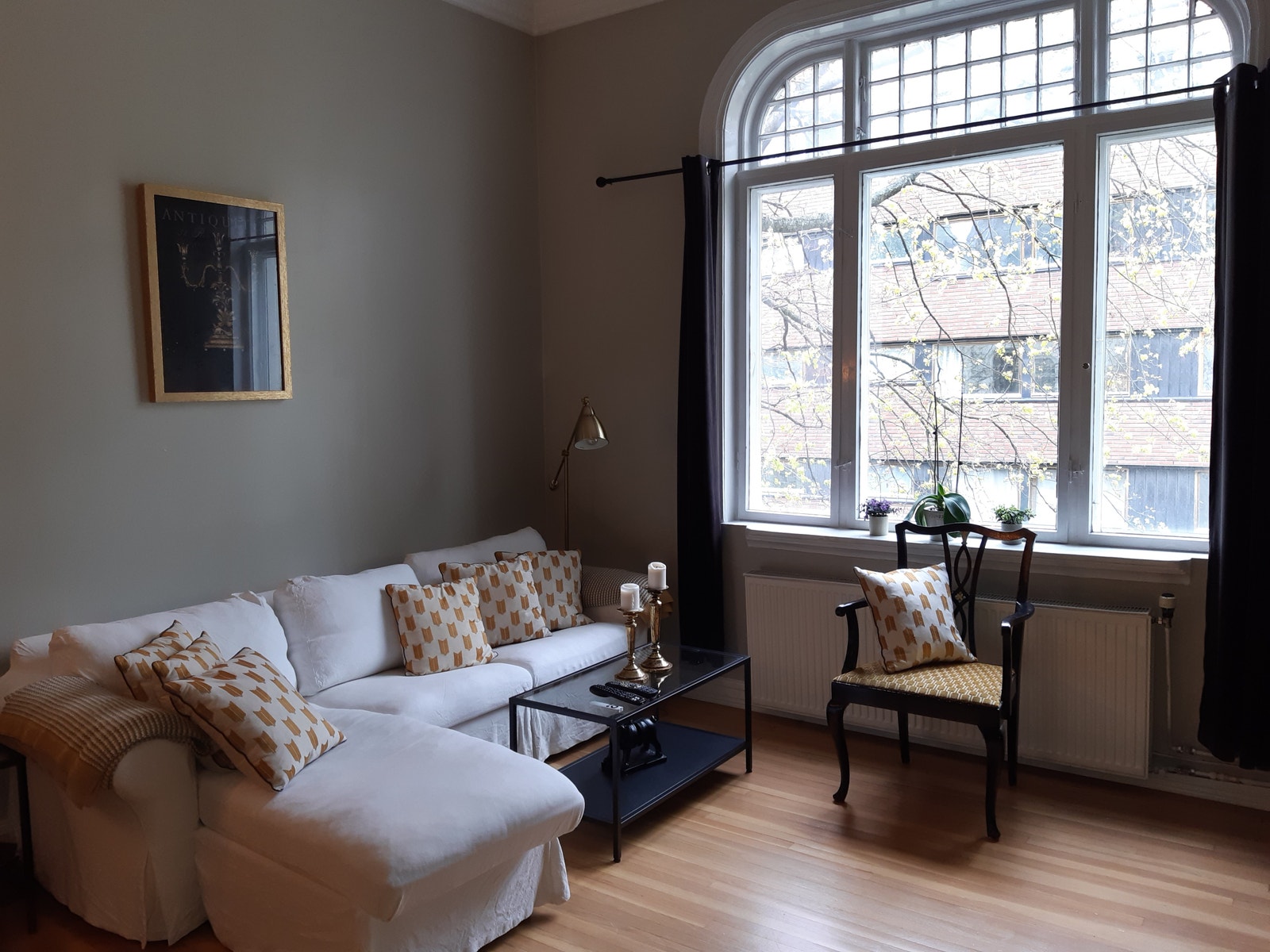 Stuerom Galleribilde