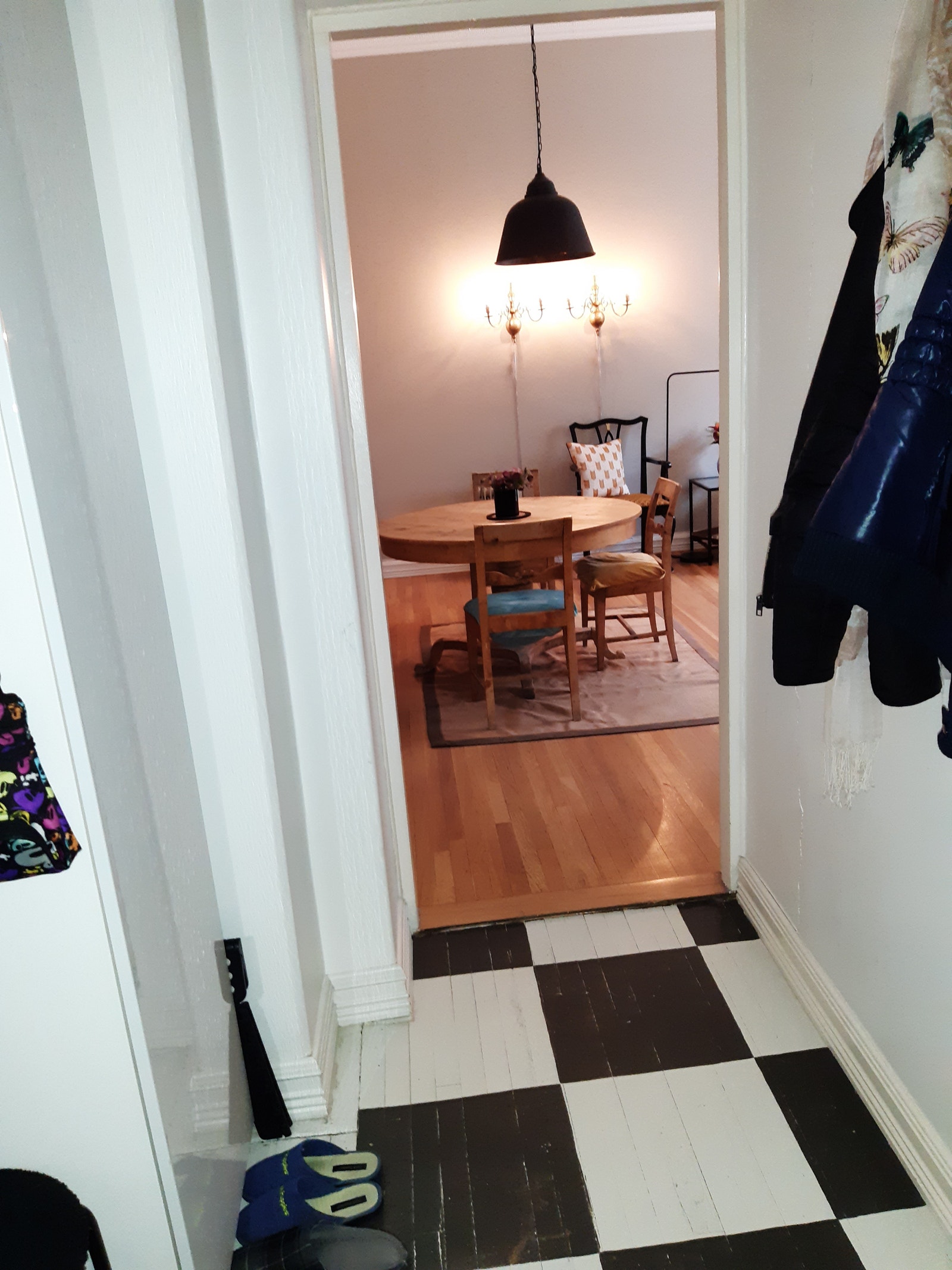 Stuerom sett fra gang Galleribilde