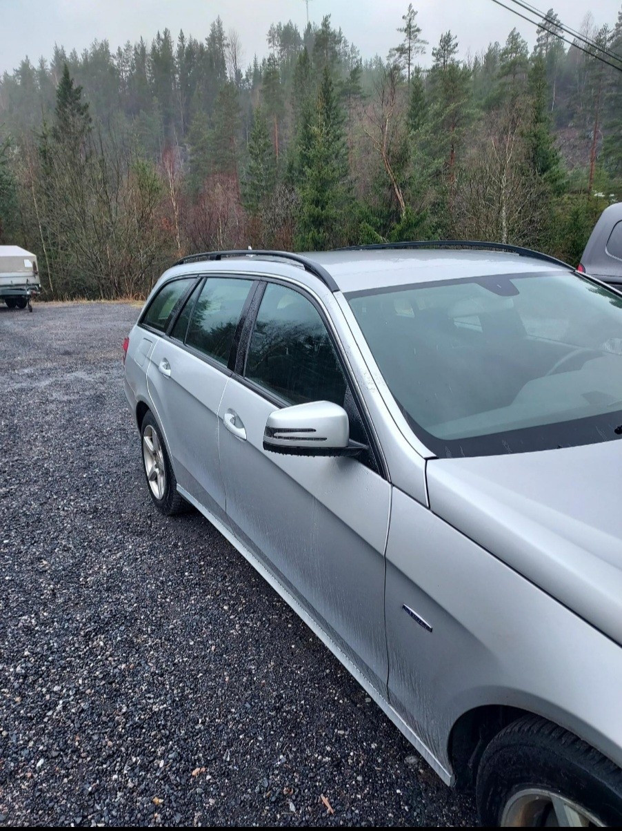 Mercedes-Benz E-Klasse E 200 CDI 2.1-136 D 3