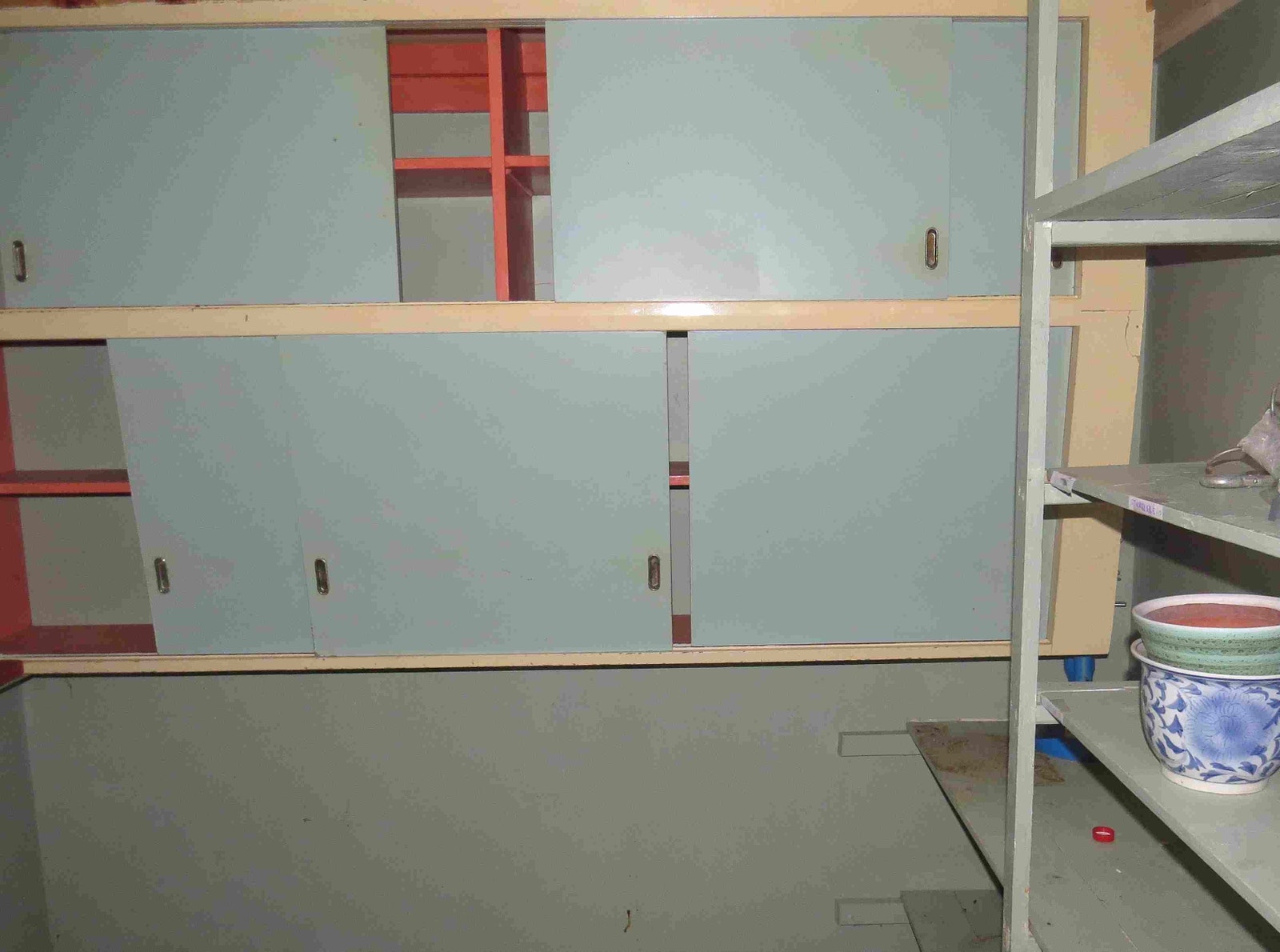 Matbod kjeller Galleribilde