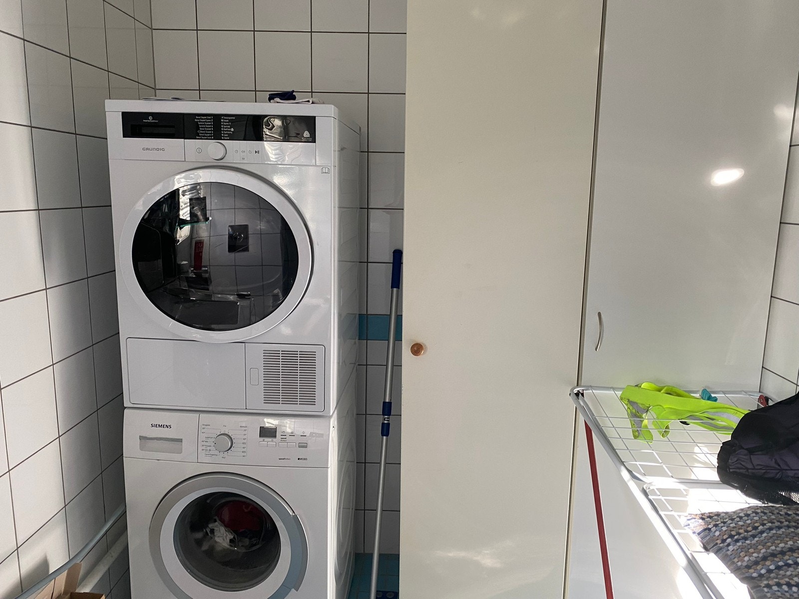 Vaskemaskin og tørketrommel Galleribilde