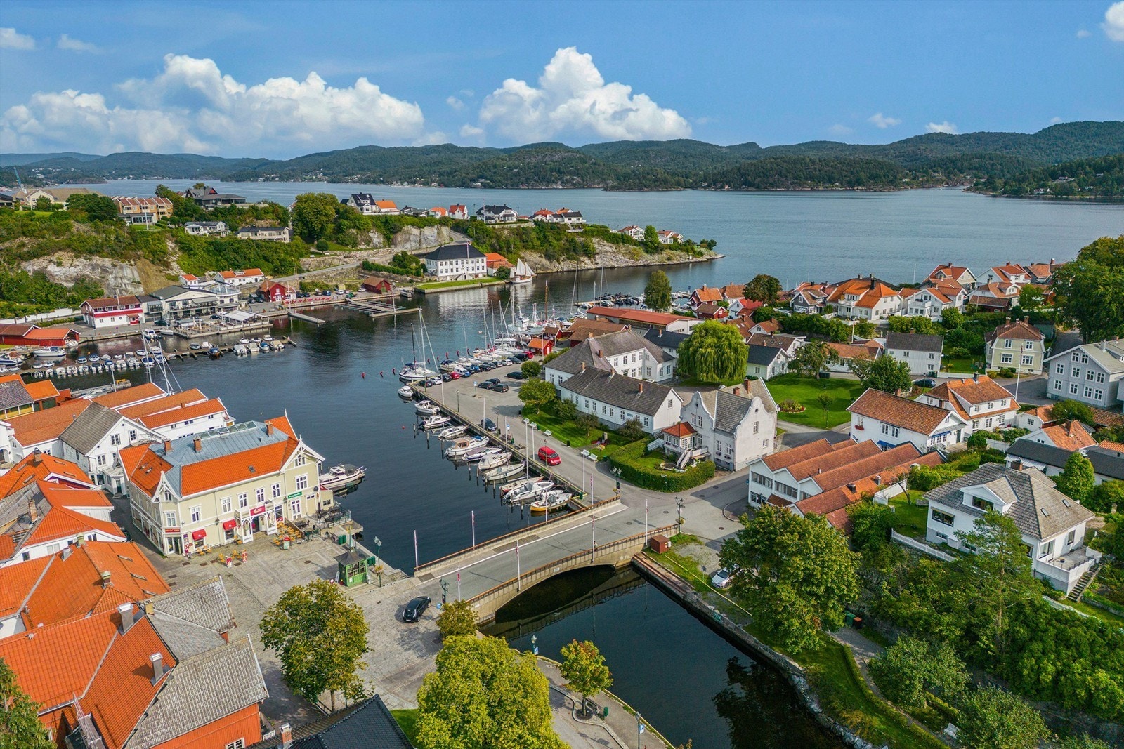 Brevik indre havn & kanalen Galleribilde