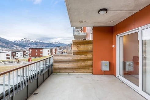 17 m2 betongterrasse med gassuttak. Galleribilde